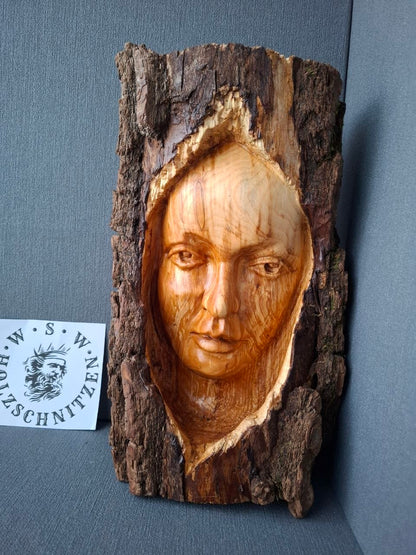 Figuren, Skulpturen & Statuen