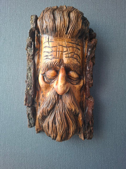 Figuren, Skulpturen & Statuen