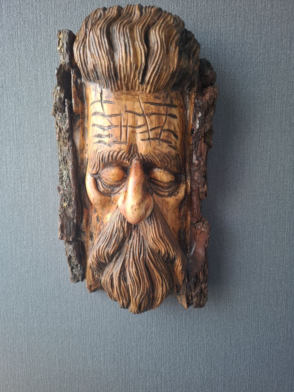 Figuren, Skulpturen & Statuen