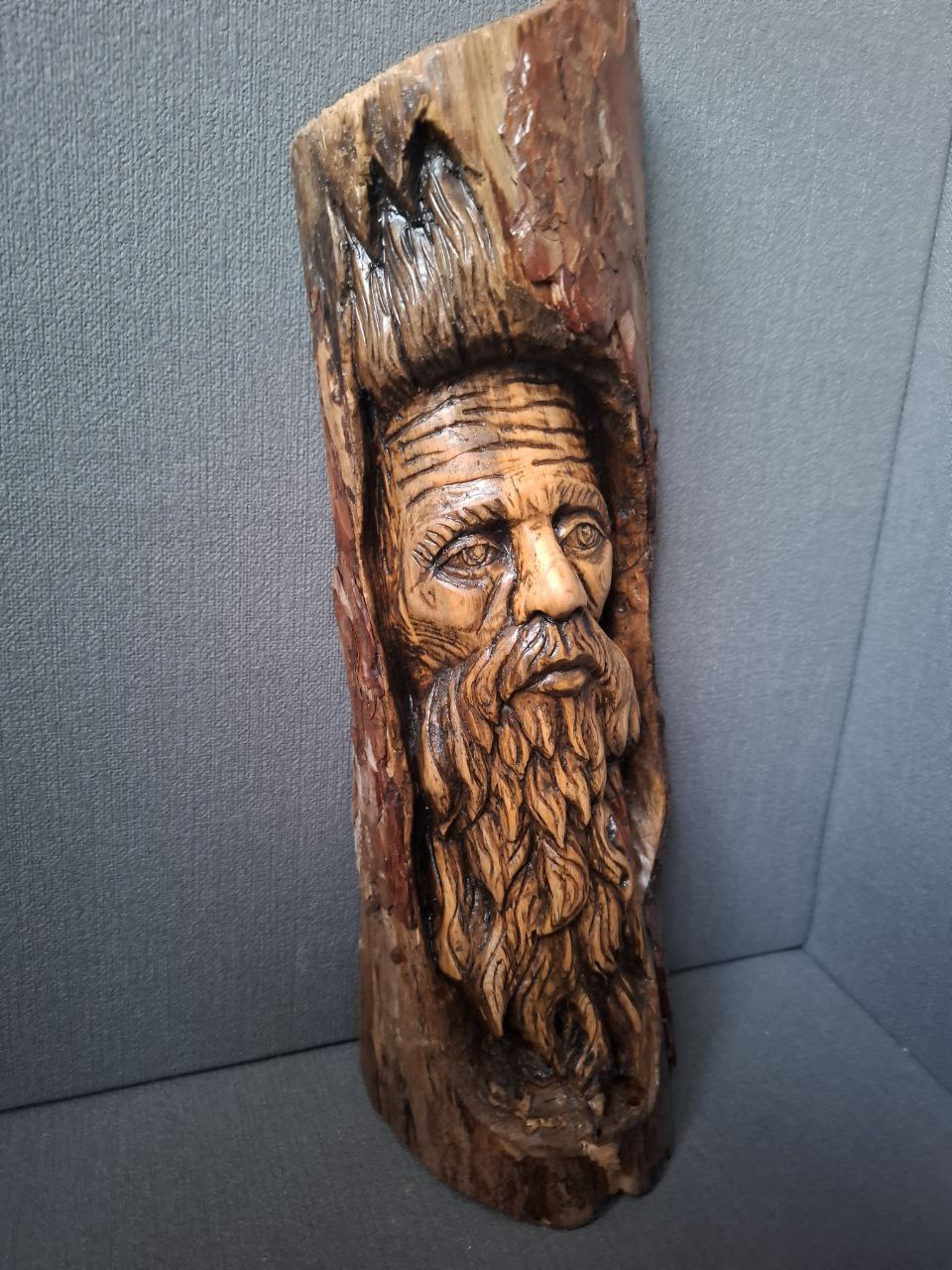 Figuren, Skulpturen & Statuen