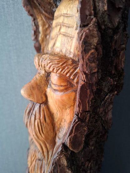 Figuren, Skulpturen & Statuen