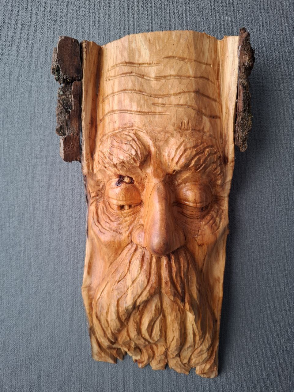 Figuren, Skulpturen & Statuen