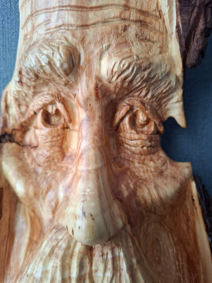 Figuren, Skulpturen & Statuen