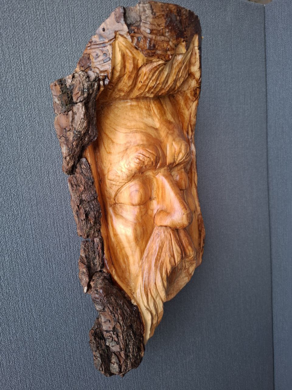 Figuren, Skulpturen & Statuen