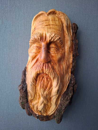 Figuren, Skulpturen & Statuen