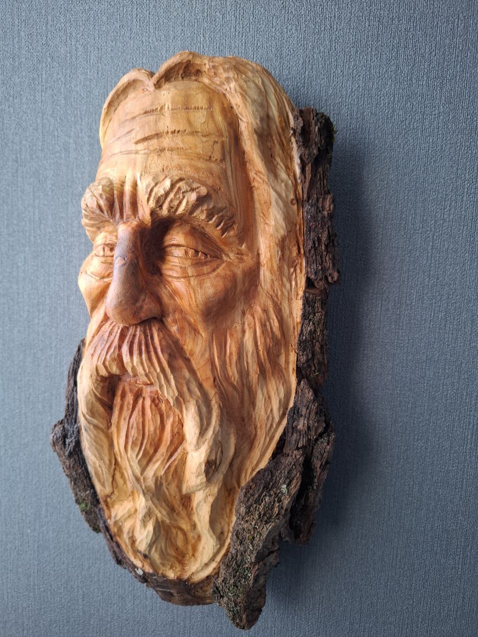 Figuren, Skulpturen & Statuen