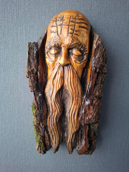 Figuren, Skulpturen & Statuen