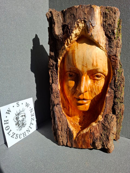 Figuren, Skulpturen & Statuen