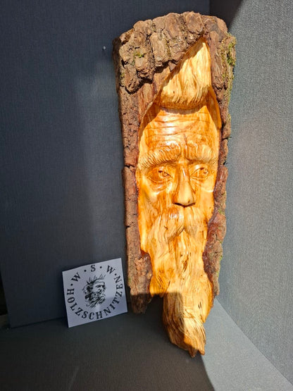 Figuren, Skulpturen & Statuen